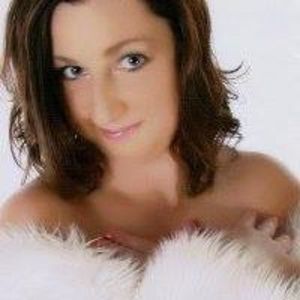 Meet your Posher, Nora